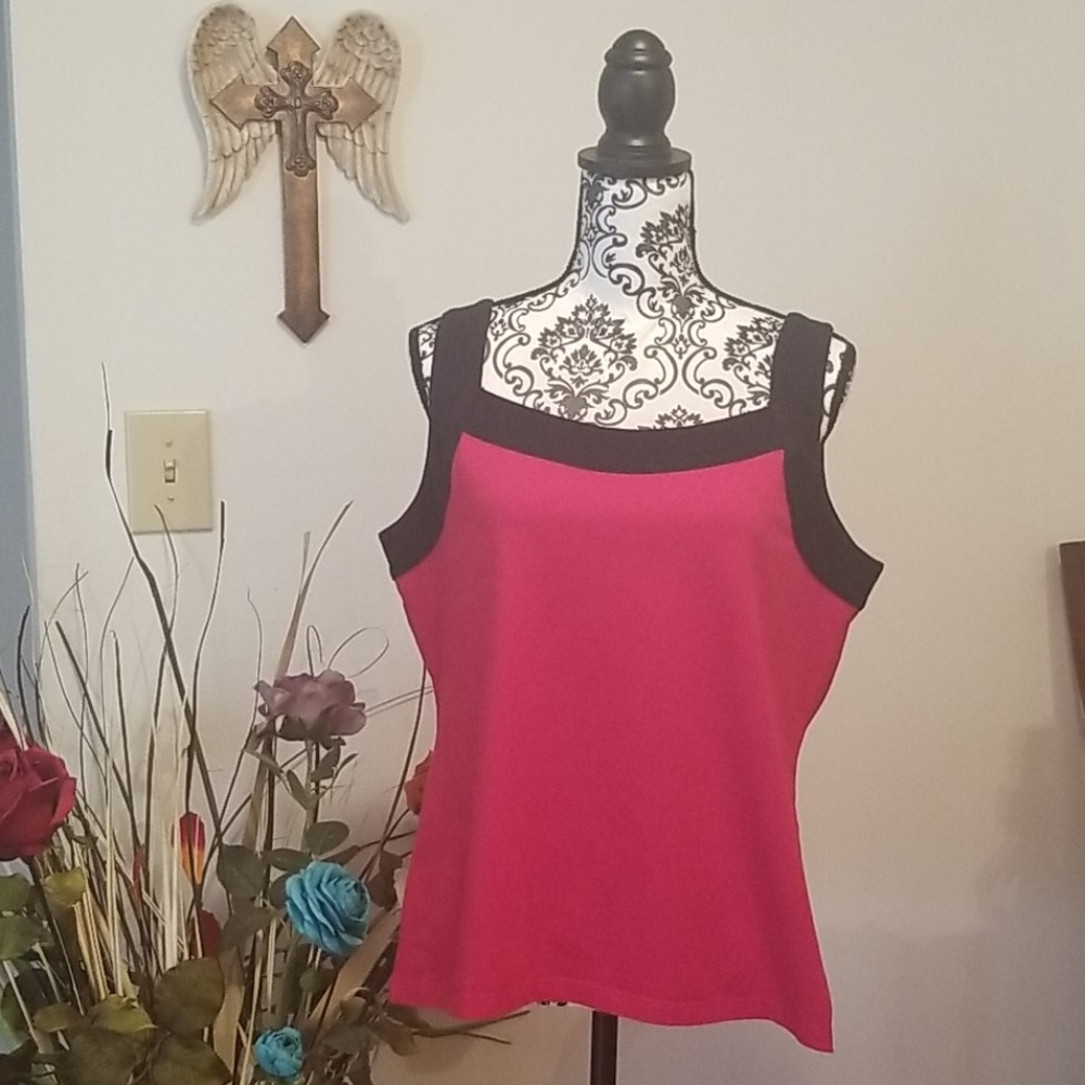 Croft & Barrow Woman Stretch Tank